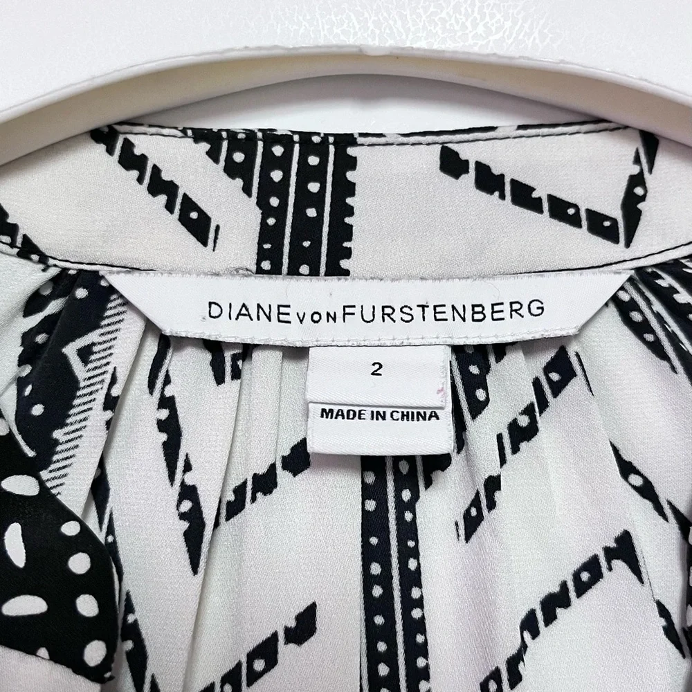 Diana von Furstenberg x Revolve Freya Silk Stretch Shirt Dress Size 2 FLAWED - Picture 9 of 14